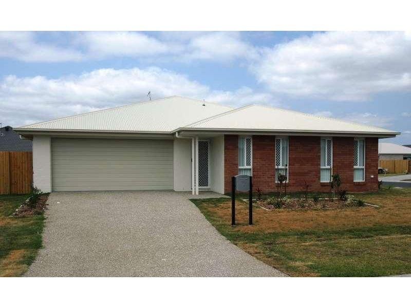 1/71 Parkway Crescent, Caboolture QLD 4510