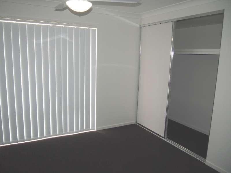 1/71 Parkway Crescent, Caboolture QLD 4510