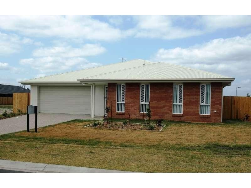 1/71 Parkway Crescent, Caboolture QLD 4510