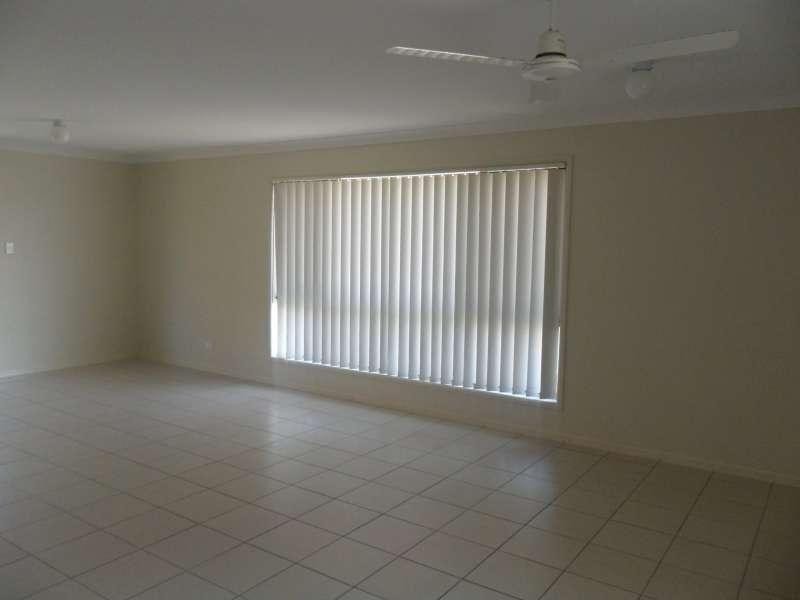 25 Hubner Drive, Rothwell QLD 4022