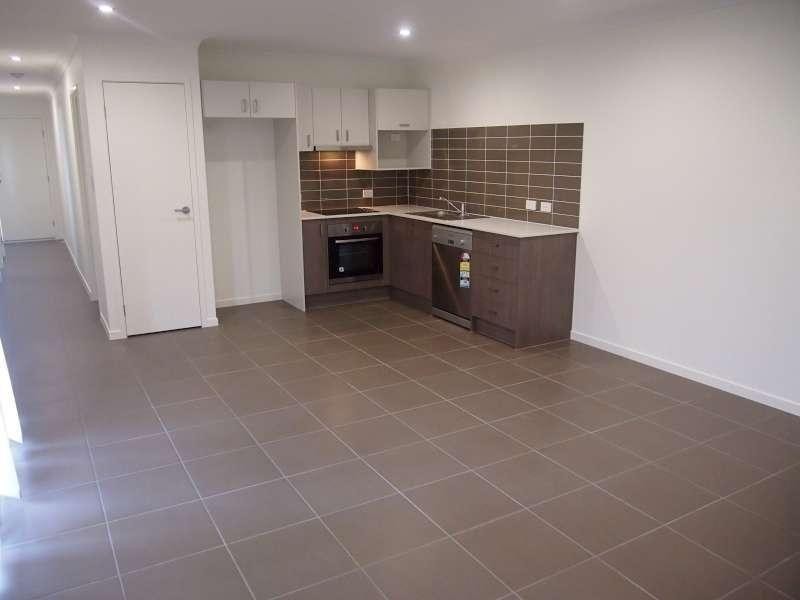 2/30 Basalt Street, Caboolture QLD 4510