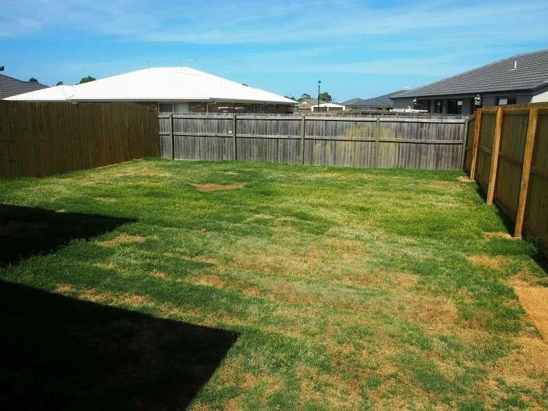 2/30 Basalt Street, Caboolture QLD 4510