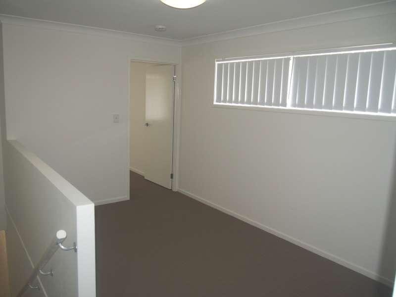 1/72 Mistral Crescent, Griffin QLD 4503