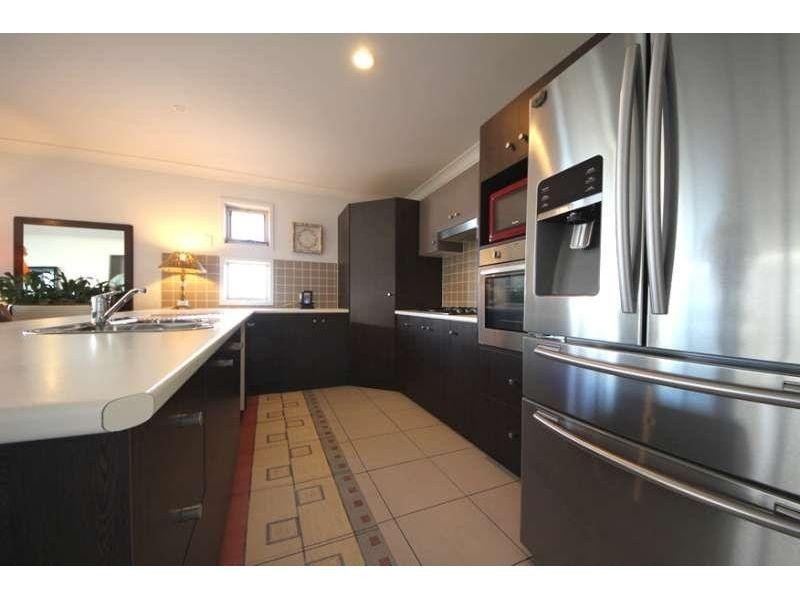 8 Leafwing Street, Kallangur QLD 4503
