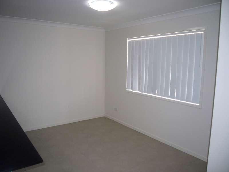 2/11 Barcoo Street, Burpengary QLD 4505