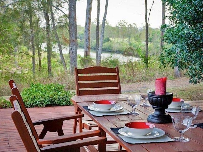 6 Spry Court, Petrie QLD 4502