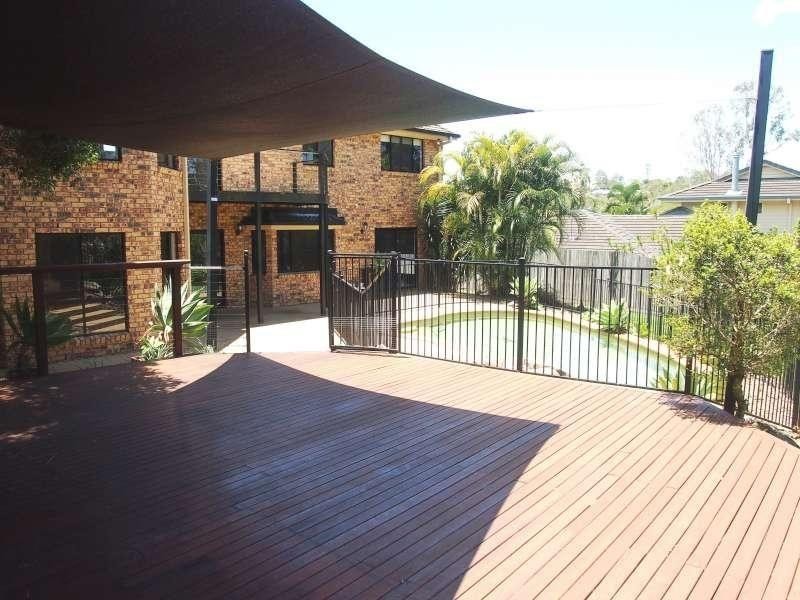 6 Spry Court, Petrie QLD 4502