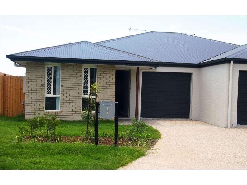 2/2 Coogera Court, Morayfield QLD 4506