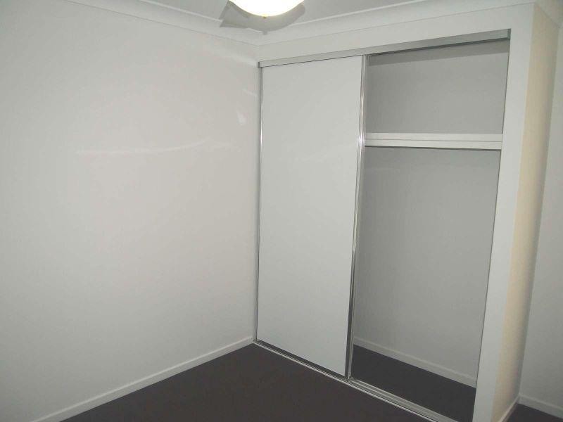 2/2 Coogera Court, Morayfield QLD 4506