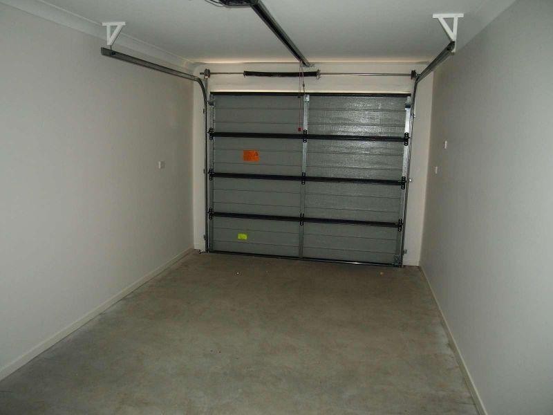 2/2 Coogera Court, Morayfield QLD 4506