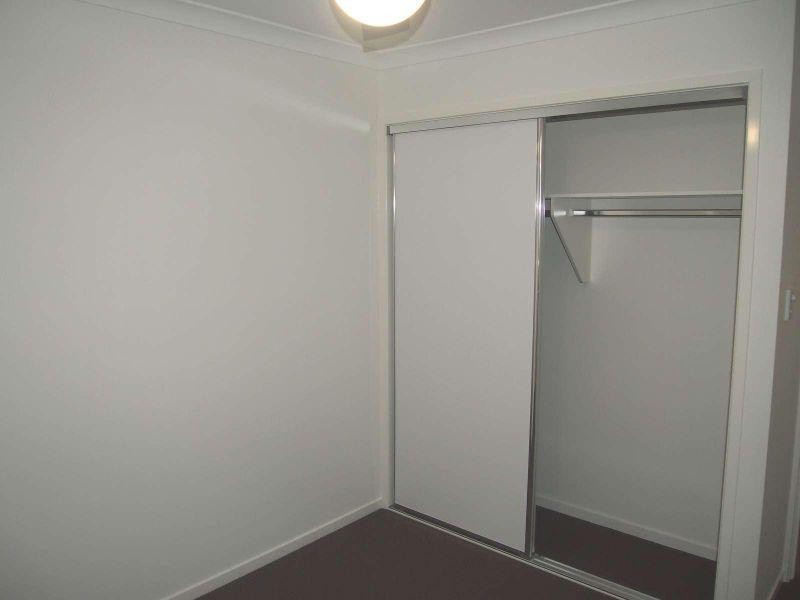 1/67 Braxlaw Crescent, Dakabin QLD 4503