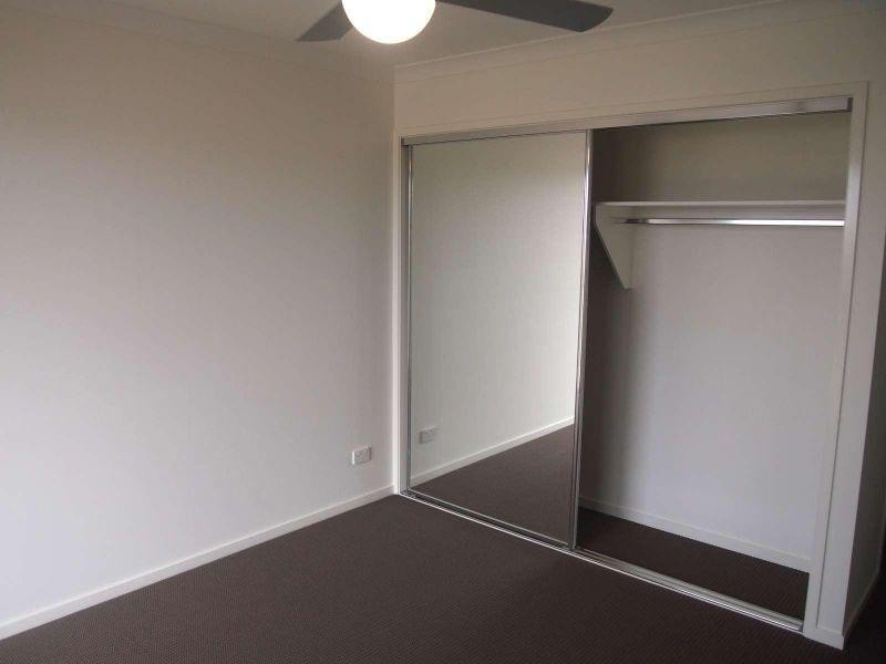 1/67 Braxlaw Crescent, Dakabin QLD 4503