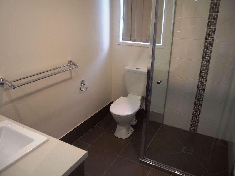 2/67 Braxlaw Crescent, Dakabin QLD 4503