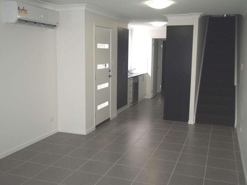 1/6 Bow Street, Bray Park QLD 4500