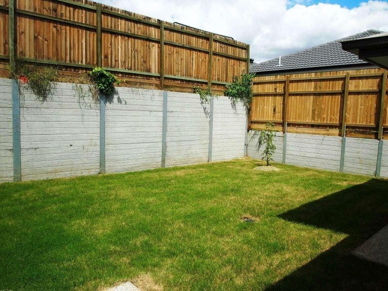 1/6 Bow Street, Bray Park QLD 4500