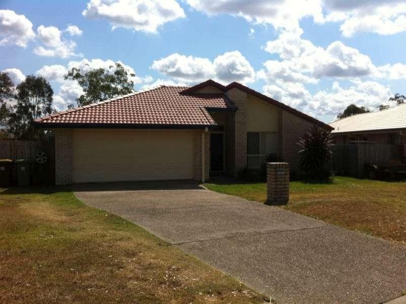 11 Wombat Place, Morayfield QLD 4506