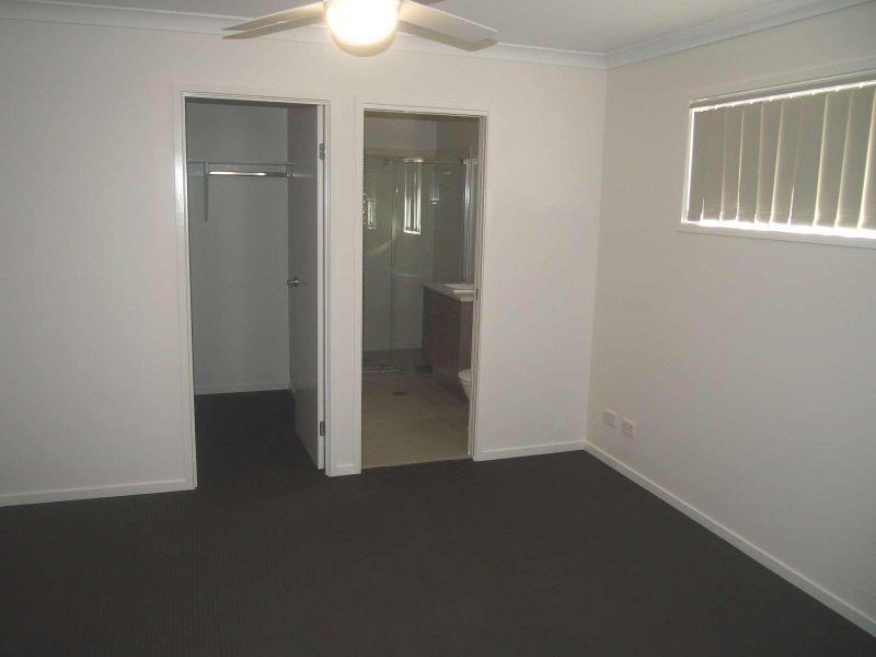 1/6 Cowley Street, Mango Hill QLD 4509