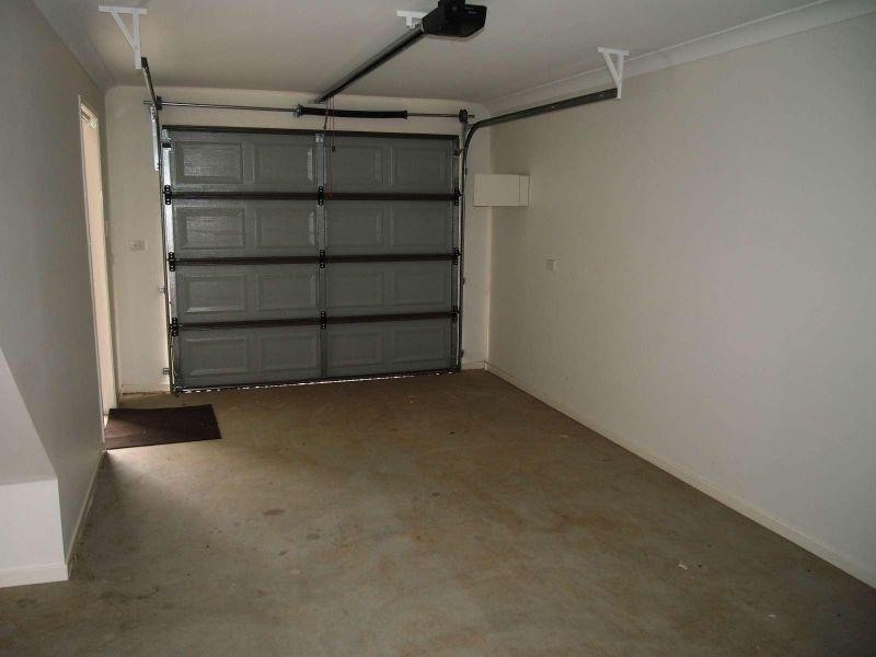 2/3 Macaw Place, Dakabin QLD 4503