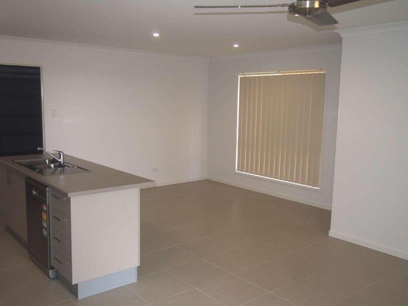 16 Wedge Tail Court, Griffin QLD 4503