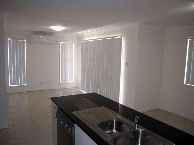 2/46 Basalt Street, Caboolture QLD 4510