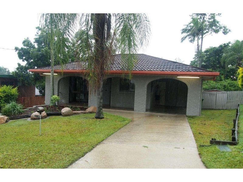 9 Belrose Avenue, Petrie QLD 4502