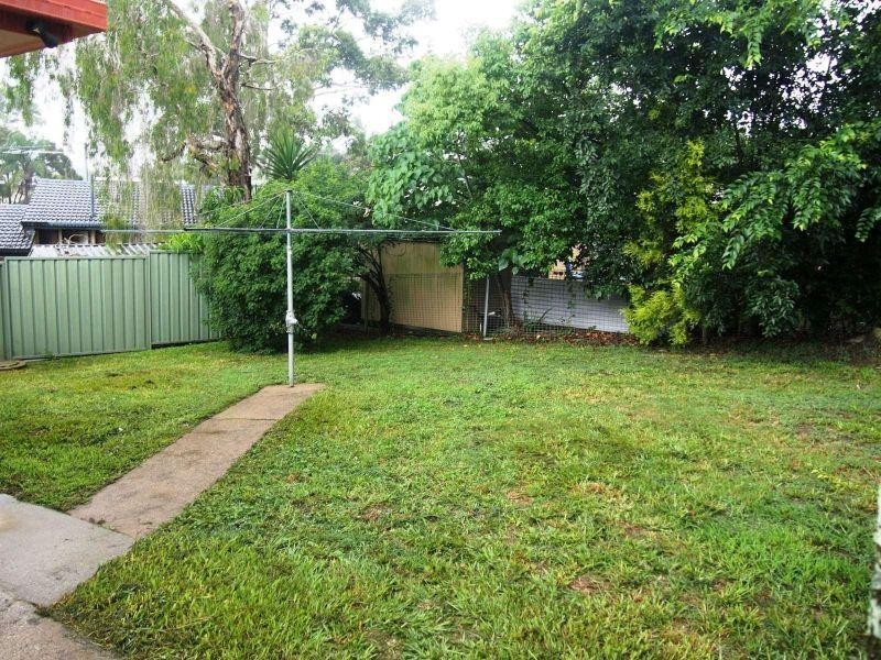 9 Belrose Avenue, Petrie QLD 4502