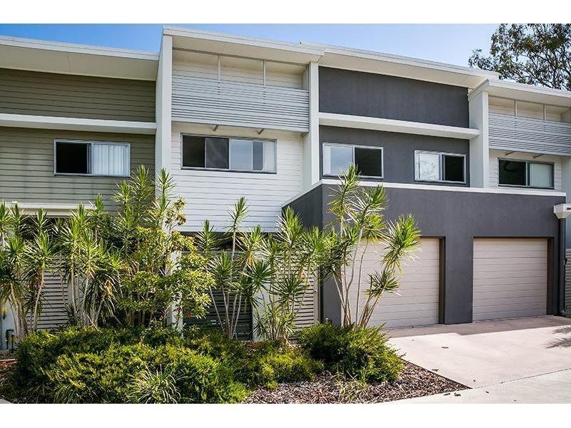 24/9 Houghton Street, Petrie QLD 4502