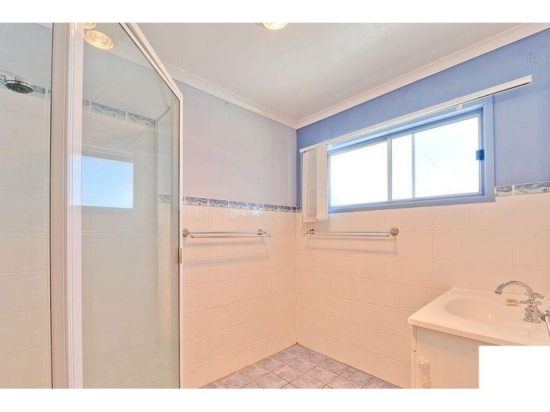 215 Maine Road, Clontarf QLD 4019