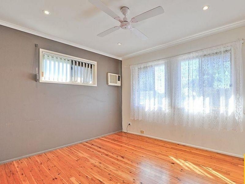 215 Maine Road, Clontarf QLD 4019