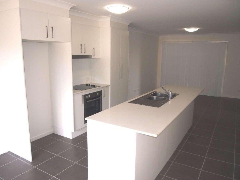 1/41 Bangalow Street, Morayfield QLD 4506