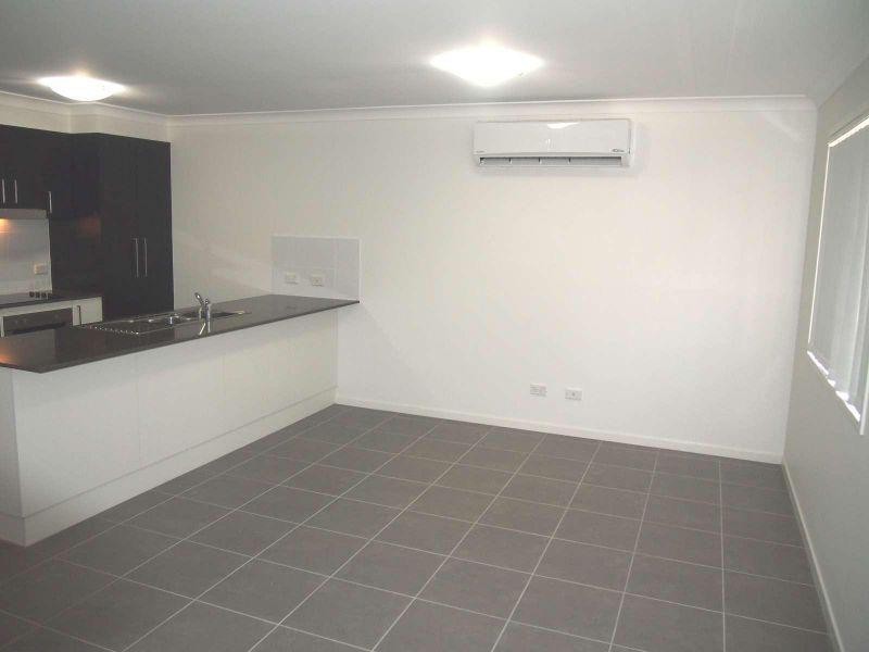 2/9 Wonga Court, Morayfield QLD 4506