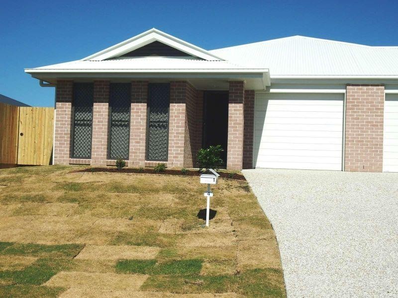 1/4 Coach Road West, Morayfield QLD 4506