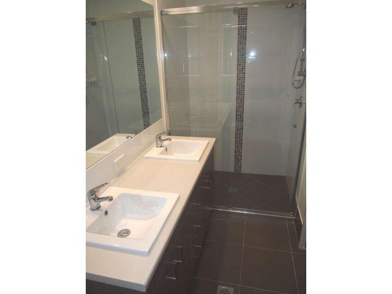 1/4 Coach Road West, Morayfield QLD 4506