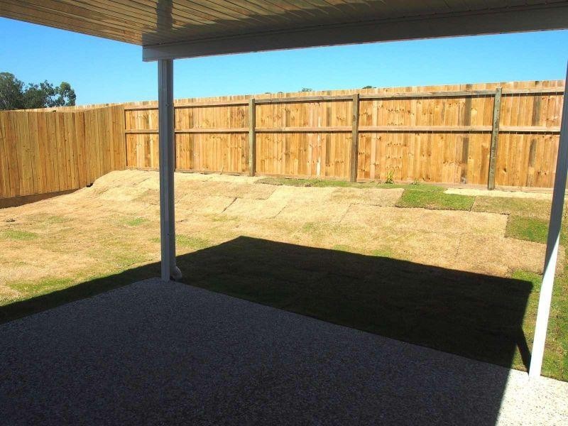 1/4 Coach Road West, Morayfield QLD 4506