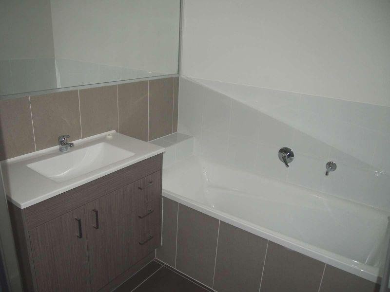 1/17 Baxter Crescent, Caboolture QLD 4510