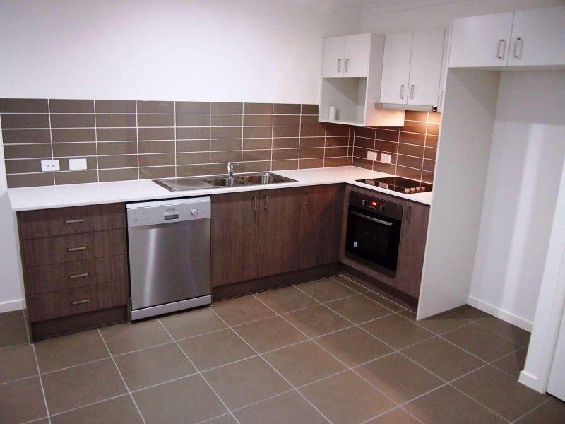 1/38 Basalt Street, Caboolture QLD 4510