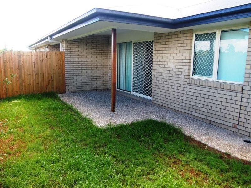 2/41 Hipwood Street, Morayfield QLD 4506