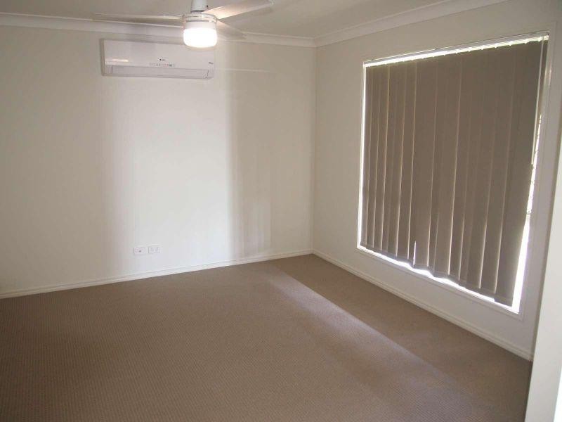 8 Lauren Circuit, Brighton QLD 4017