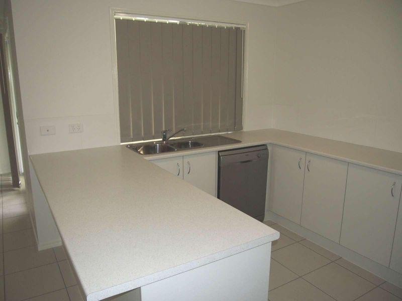 8 Lauren Circuit, Brighton QLD 4017