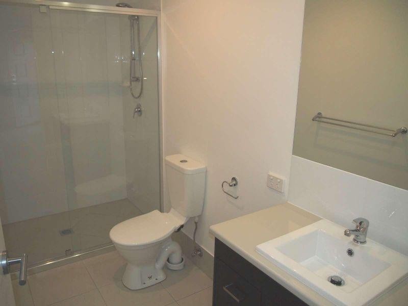 2/8 Coach West Road, Morayfield QLD 4506