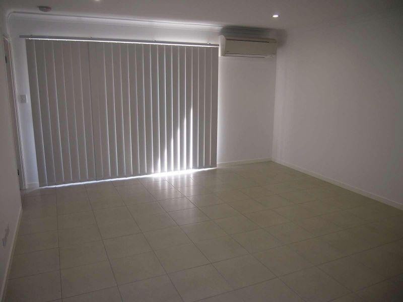 2/8 Coach West Road, Morayfield QLD 4506