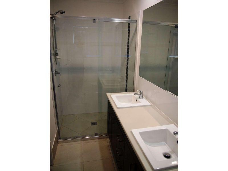 1/8 Coach West Road, Morayfield QLD 4506
