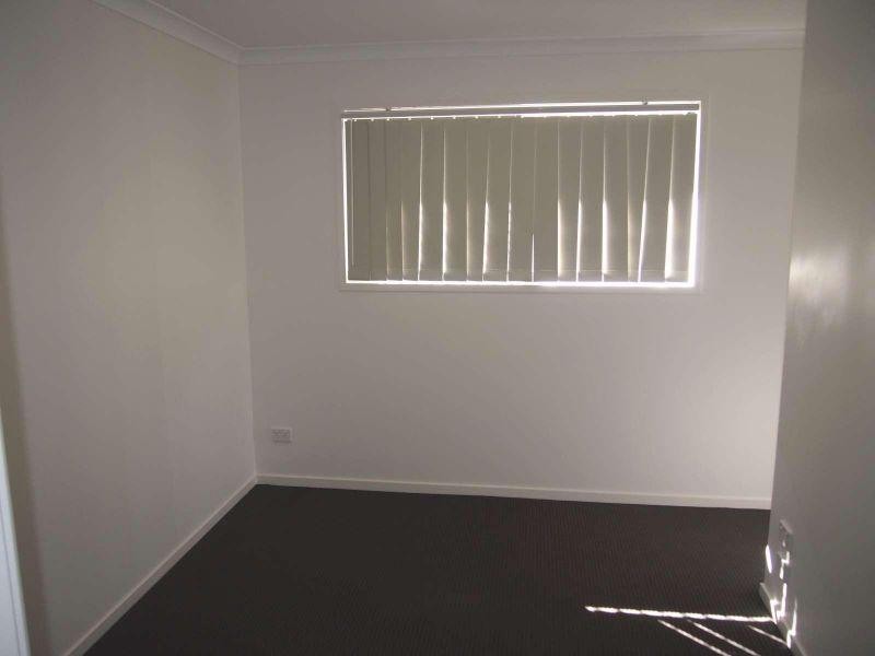 1/63 Braxlaw Crescent, Dakabin QLD 4503