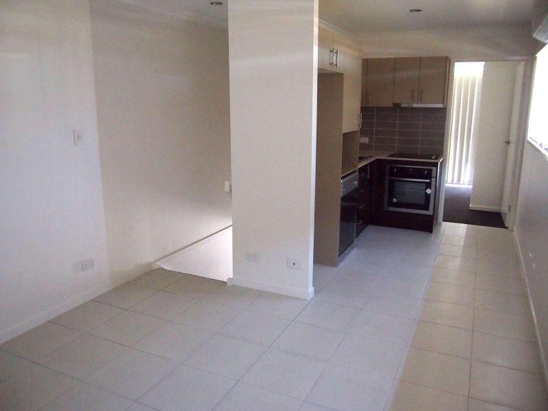 2/5 Llama Court, Dakabin QLD 4503