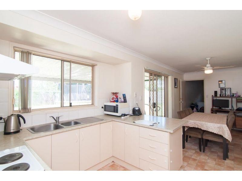 9 Sturt Street, Morayfield QLD 4506