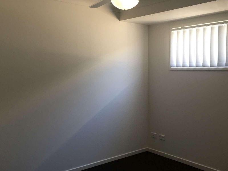 2/16 Monitor Avenue, Dakabin QLD 4503