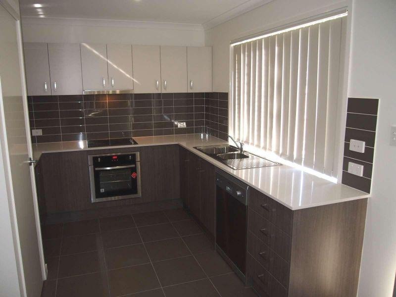 1/65 Braxlaw Crescent, Dakabin QLD 4503