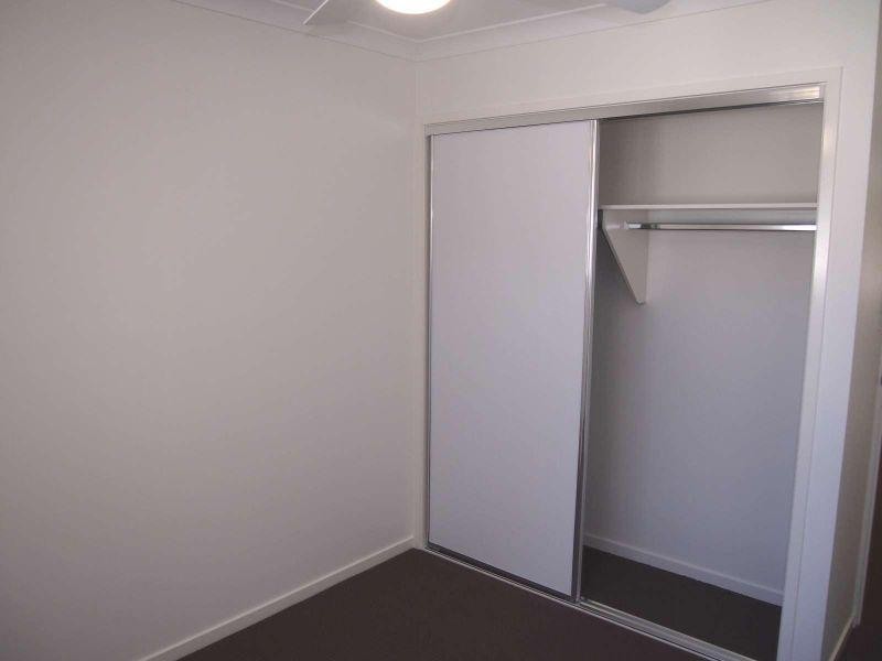 1/65 Braxlaw Crescent, Dakabin QLD 4503