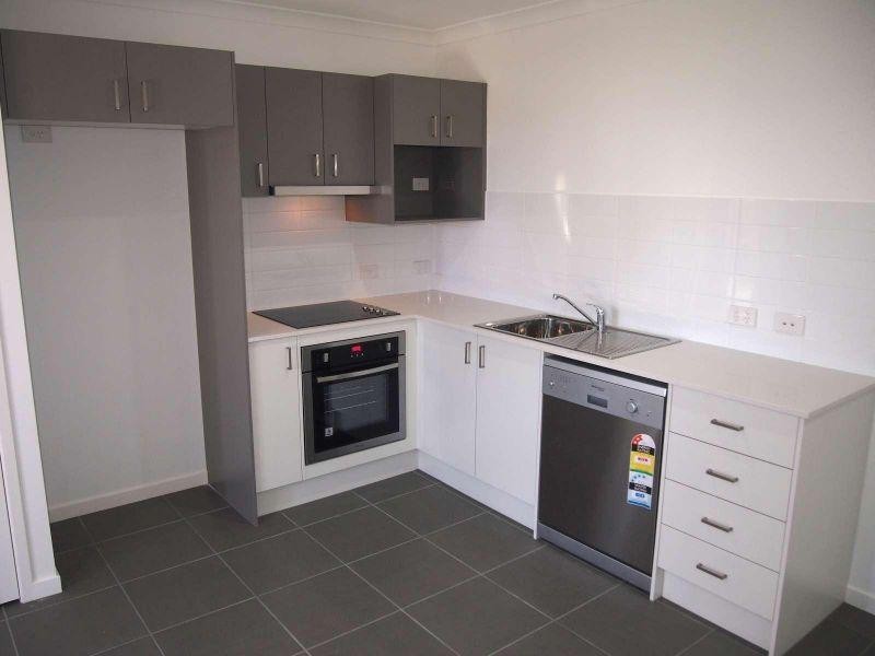 2/5 Coogera Court, Morayfield QLD 4506
