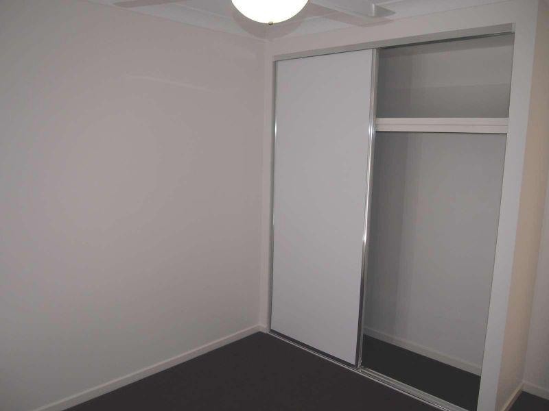 2/36 Keeley Street, Morayfield QLD 4506